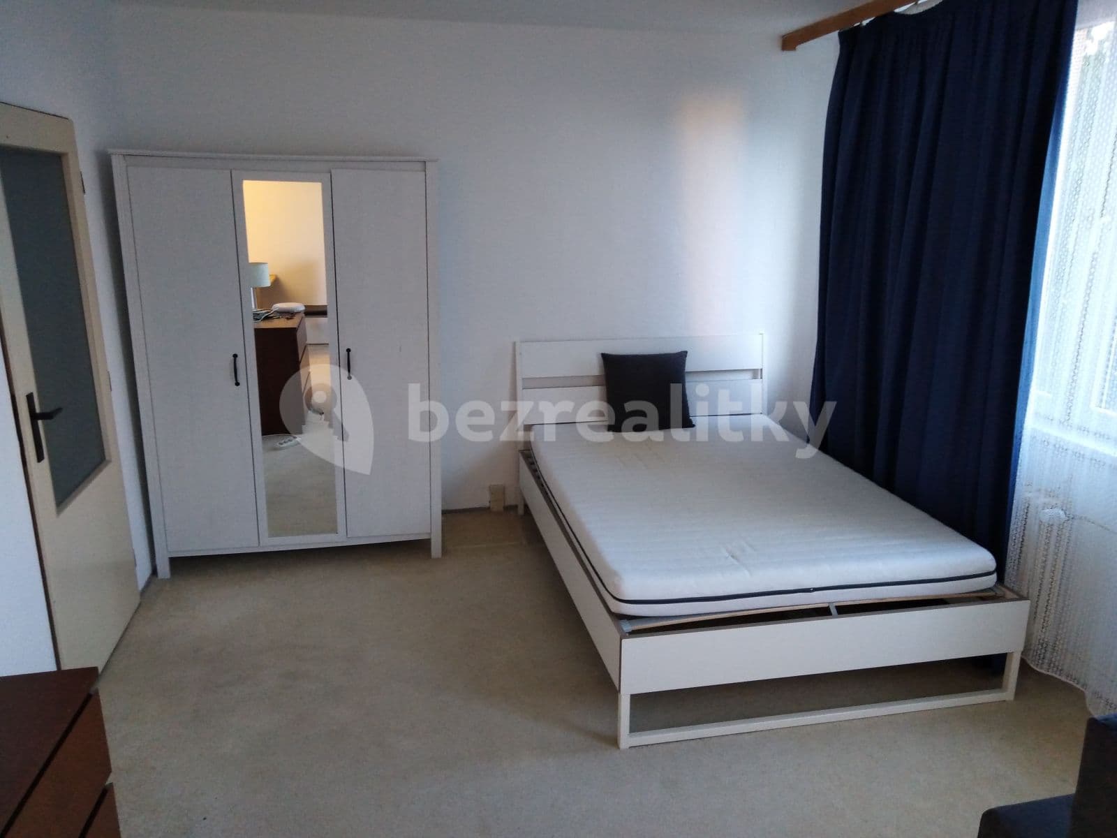 Prenájom bytu Garsoniéra 36 m², V hůrkách, Praha, Praha Prenájom bytu Garsoniéra 36 m², V hůrkách, Praha, Praha