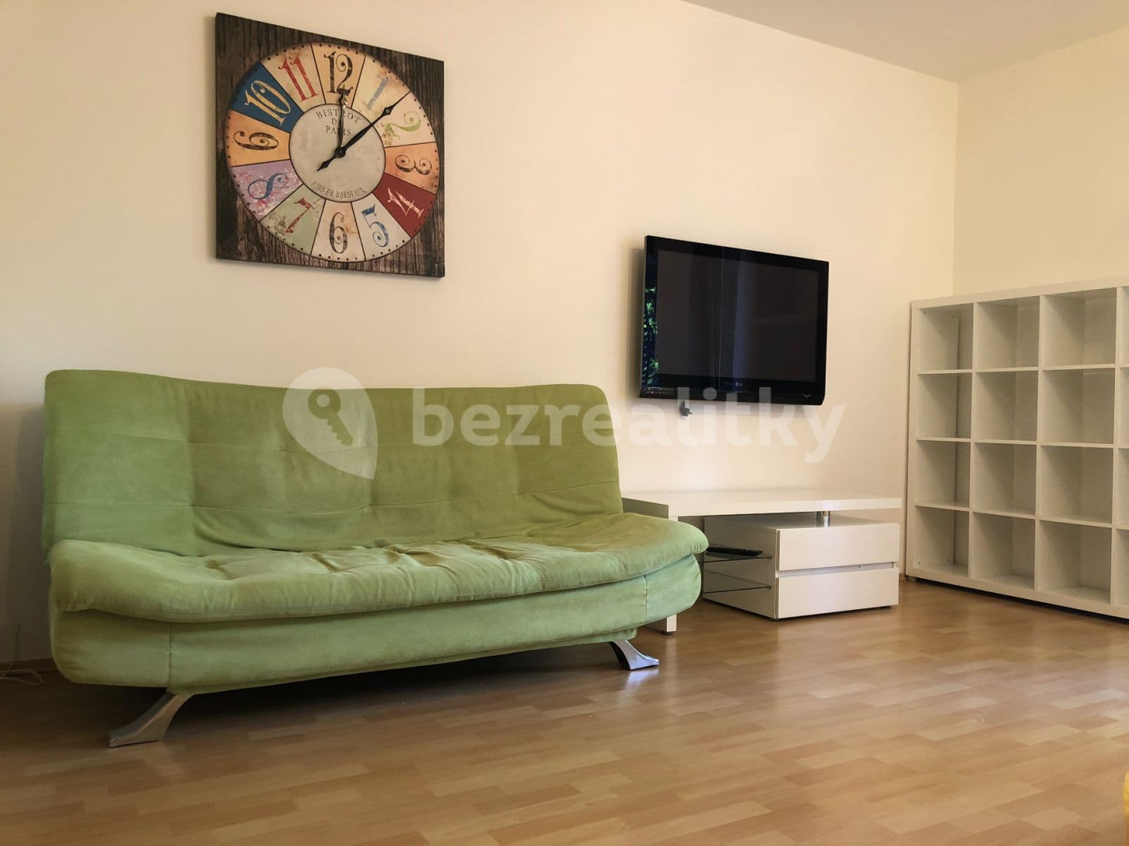 Prenájom bytu 1-izbový 35 m², Jeremenkova, Praha, Praha