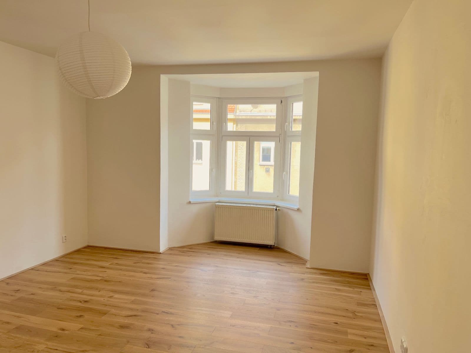 Prenájom bytu 2-izbový 66 m², Jaurisova, Praha, Praha Prenájom bytu 2-izbový 66 m², Jaurisova, Praha, Praha