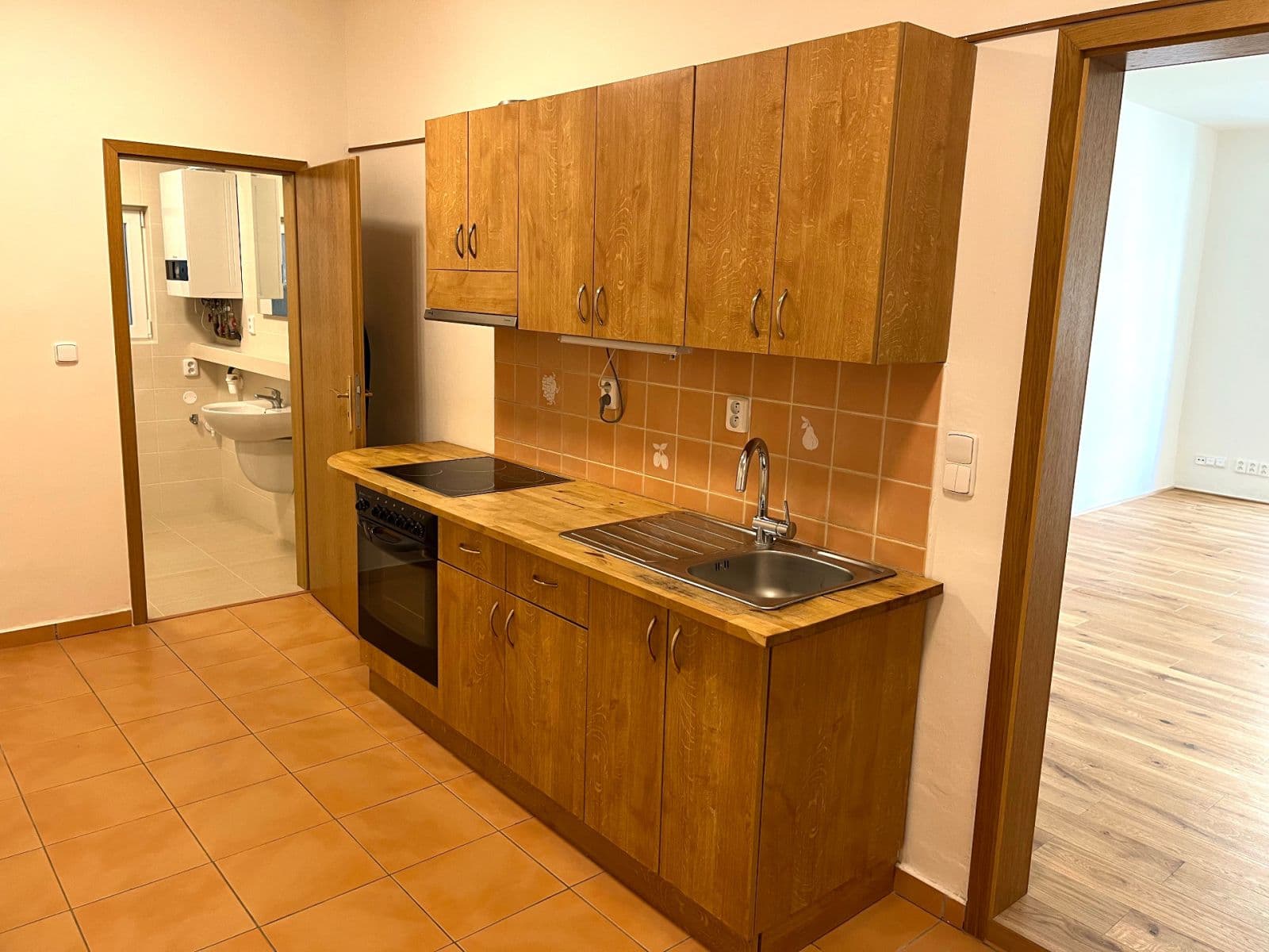 Prenájom bytu 2-izbový 66 m², Jaurisova, Praha, Praha Prenájom bytu 2-izbový 66 m², Jaurisova, Praha, Praha