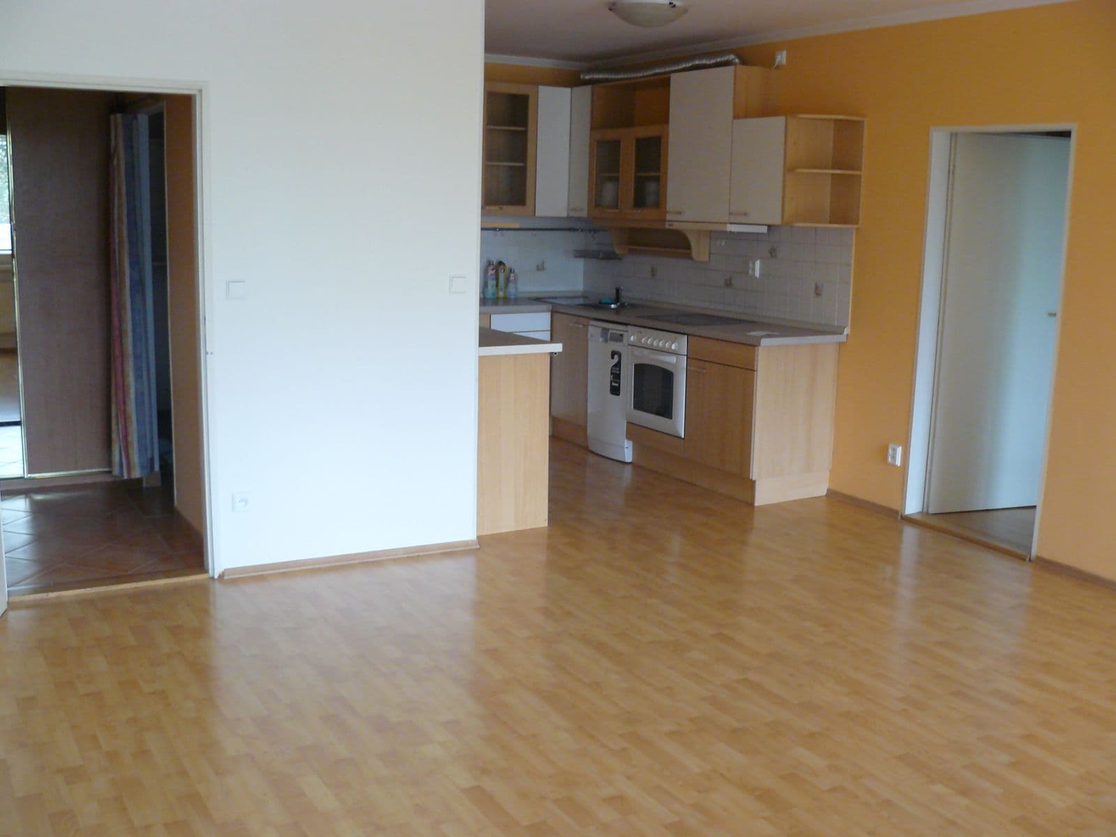 Prenájom bytu 2-izbový 65 m², Kodymova, Praha, Praha Prenájom bytu 2-izbový 65 m², Kodymova, Praha, Praha
