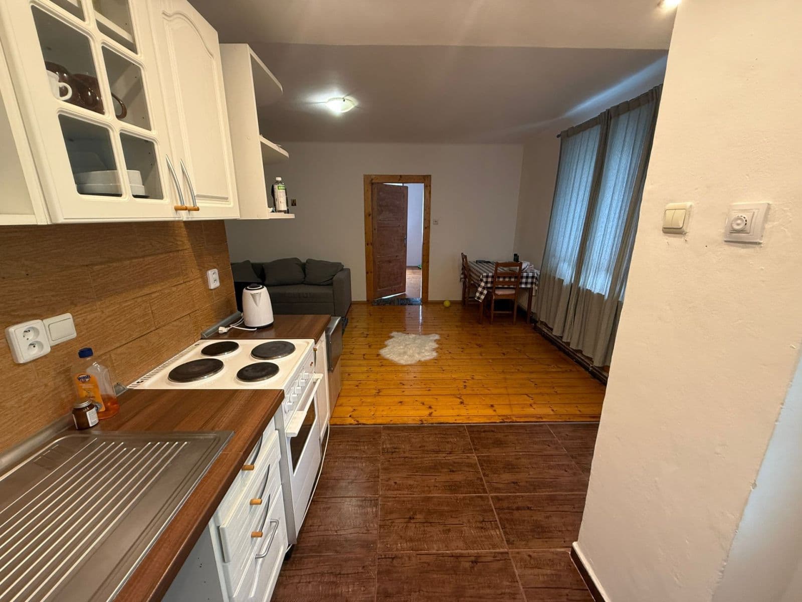 Prenájom bytu 2-izbový 55 m², Na Popluží, Ústí nad Labem, Ústecký kraj Prenájom bytu 2-izbový 55 m², Na Popluží, Ústí nad Labem, Ústecký kraj