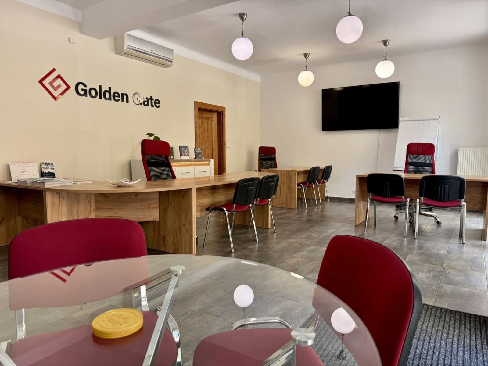 Prenájom nebytového priestoru 77 m², Chelčického, Hradec Králové, Královéhradecký kraj Prenájom nebytového priestoru 77 m², Chelčického, Hradec Králové, Královéhradecký kraj