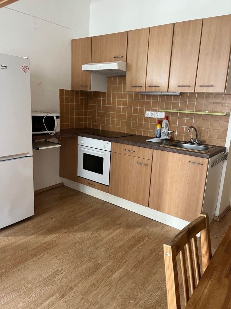 Prenájom bytu 2-izbový 48 m², Jana Želivského, Praha, Praha Prenájom bytu 2-izbový 48 m², Jana Želivského, Praha, Praha