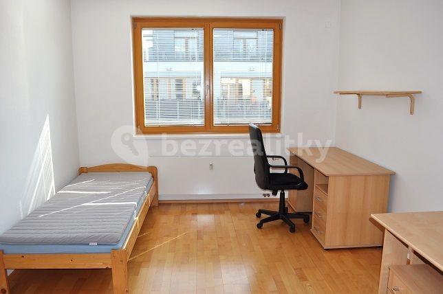 Prenájom bytu 4-izbový 141 m², Naardenská, Praha, Praha