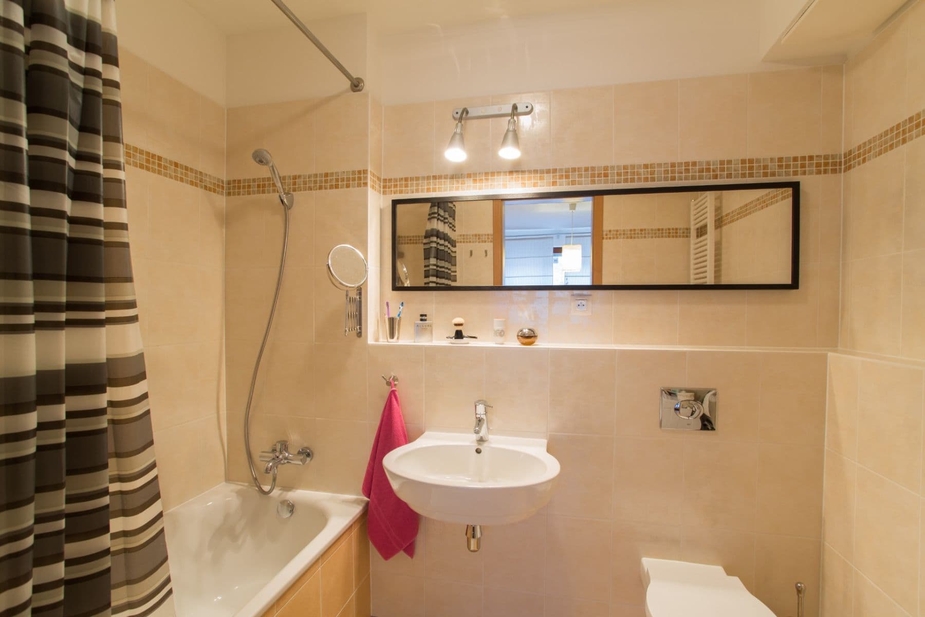 Predaj bytu 2-izbový 58 m², Lovčenská, Praha, Praha Predaj bytu 2-izbový 58 m², Lovčenská, Praha, Praha