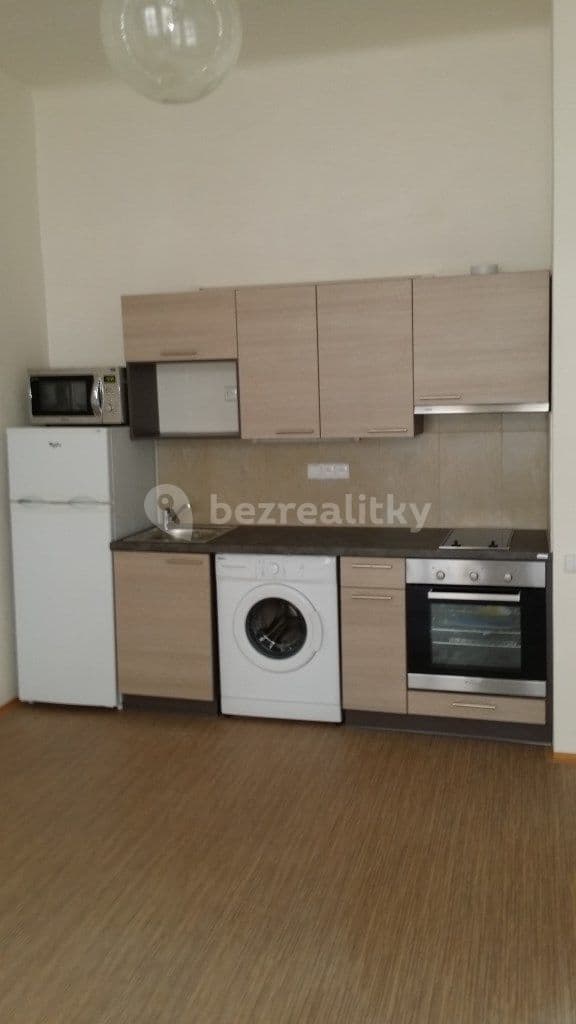 Prenájom bytu Garsoniéra 25 m², Sezimova, Praha, Praha Prenájom bytu Garsoniéra 25 m², Sezimova, Praha, Praha