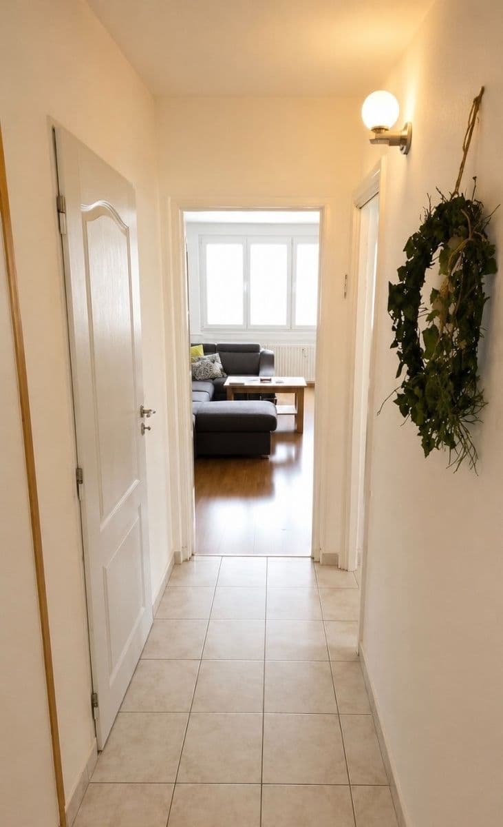 Prenájom bytu 3-izbový 66 m², sídl. Vajgar, Jindřichův Hradec, Jihočeský kraj Prenájom bytu 3-izbový 66 m², sídl. Vajgar, Jindřichův Hradec, Jihočeský kraj