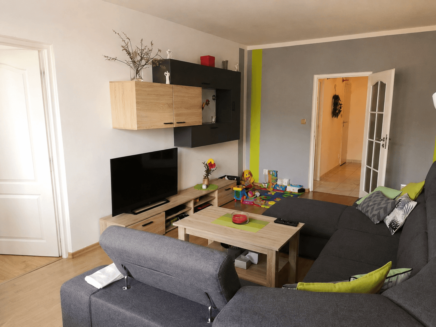 Prenájom bytu 3-izbový 66 m², sídl. Vajgar, Jindřichův Hradec, Jihočeský kraj Prenájom bytu 3-izbový 66 m², sídl. Vajgar, Jindřichův Hradec, Jihočeský kraj