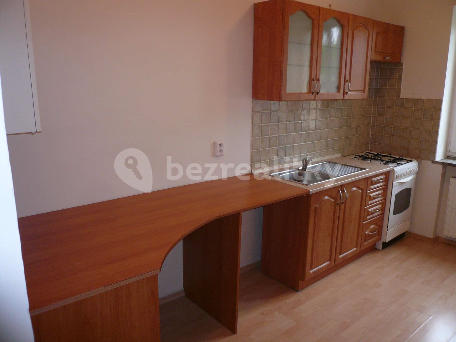 Prenájom bytu 1-izbový 51 m², Rybnická, Brno, Jihomoravský kraj Prenájom bytu 1-izbový 51 m², Rybnická, Brno, Jihomoravský kraj