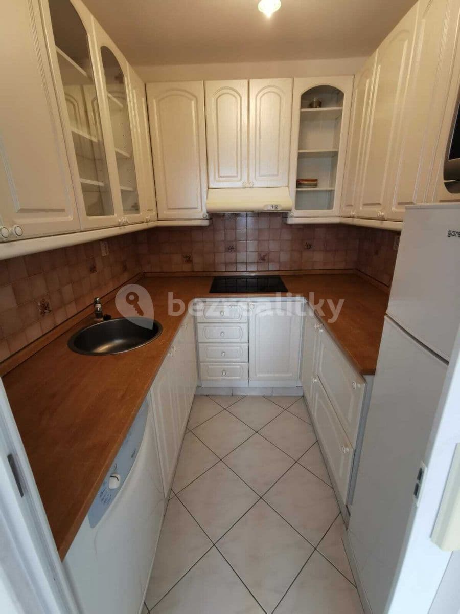 Prenájom bytu 2-izbový 44 m², Neustupného, Praha, Praha Prenájom bytu 2-izbový 44 m², Neustupného, Praha, Praha