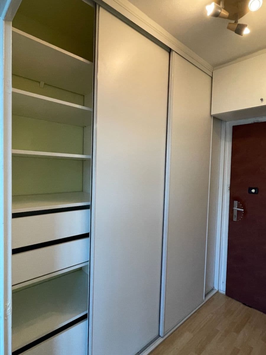 Prenájom bytu 1-izbový 34 m², Podvinný mlýn, Praha, Praha Prenájom bytu 1-izbový 34 m², Podvinný mlýn, Praha, Praha