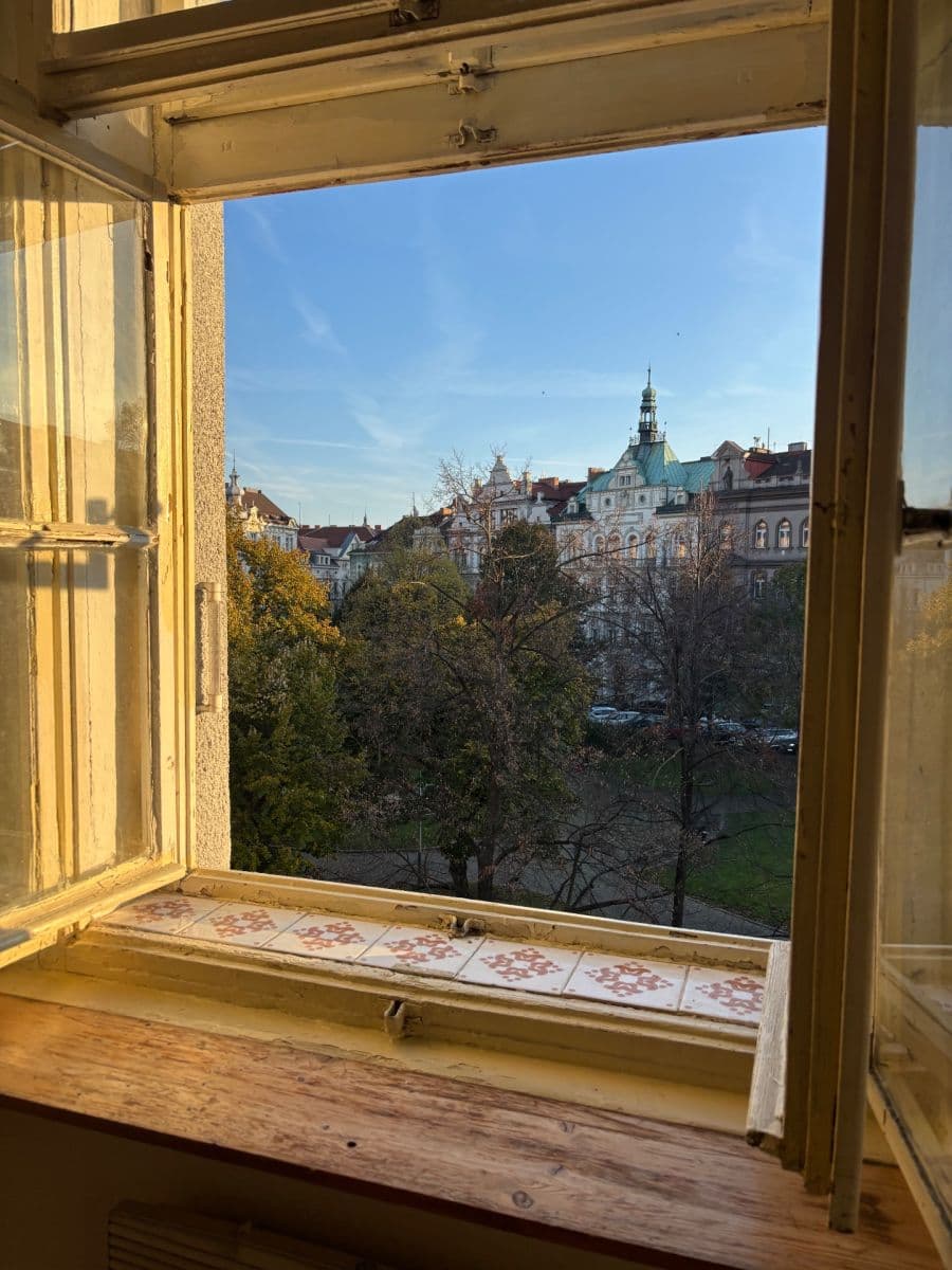 Prenájom bytu 1-izbový 32 m², Arbesovo náměstí, Praha, Praha Prenájom bytu 1-izbový 32 m², Arbesovo náměstí, Praha, Praha