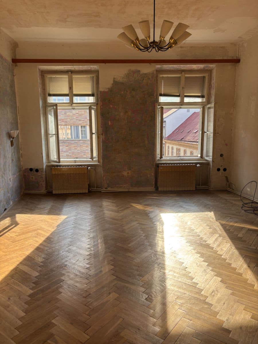 Prenájom bytu 2-izbový 77 m², Arbesovo náměstí, Praha, Praha Prenájom bytu 2-izbový 77 m², Arbesovo náměstí, Praha, Praha