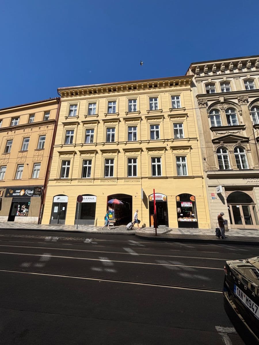 Prenájom bytu 2-izbový 84 m², Arbesovo náměstí, Praha, Praha Prenájom bytu 2-izbový 84 m², Arbesovo náměstí, Praha, Praha