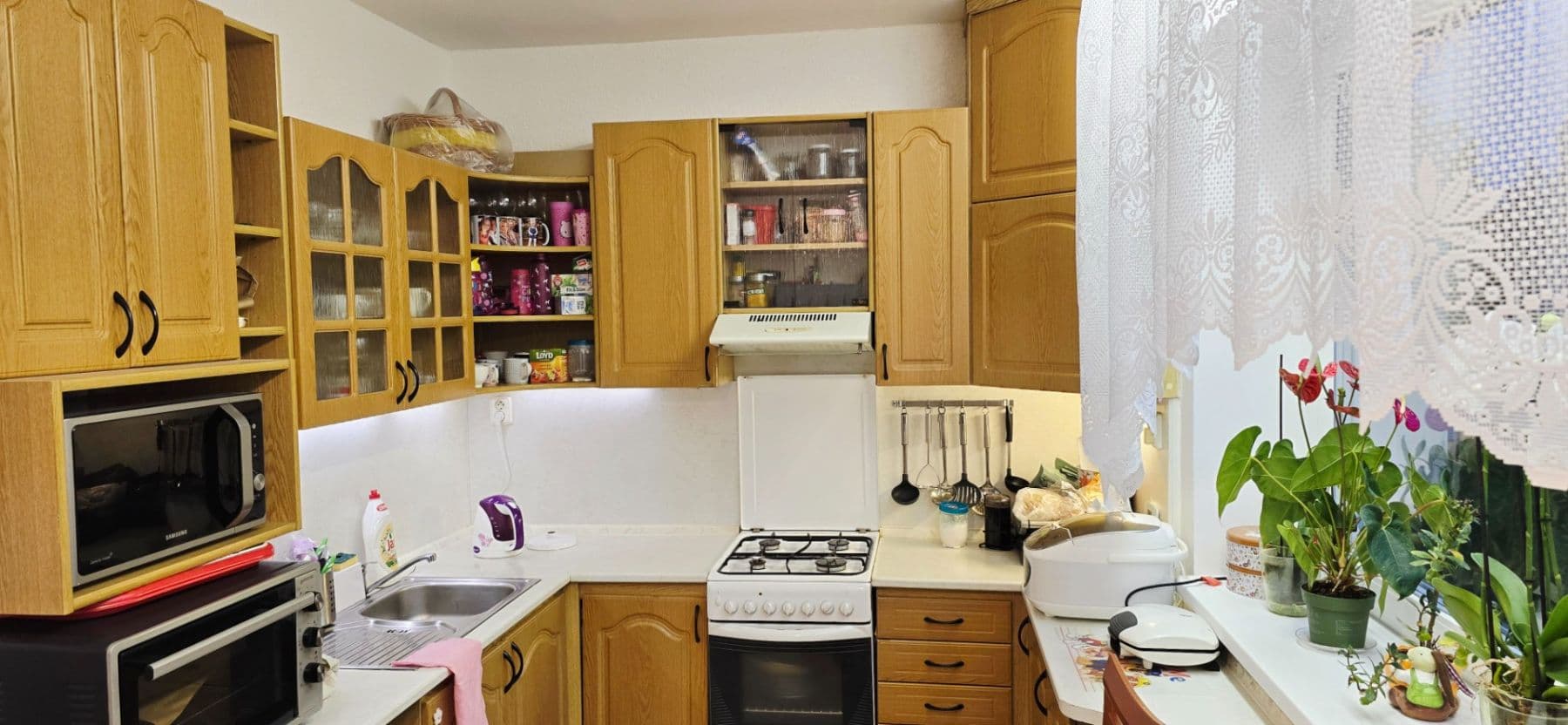 Prenájom bytu 3-izbový 73 m², U Kostela, Jablonec nad Nisou, Liberecký kraj Prenájom bytu 3-izbový 73 m², U Kostela, Jablonec nad Nisou, Liberecký kraj