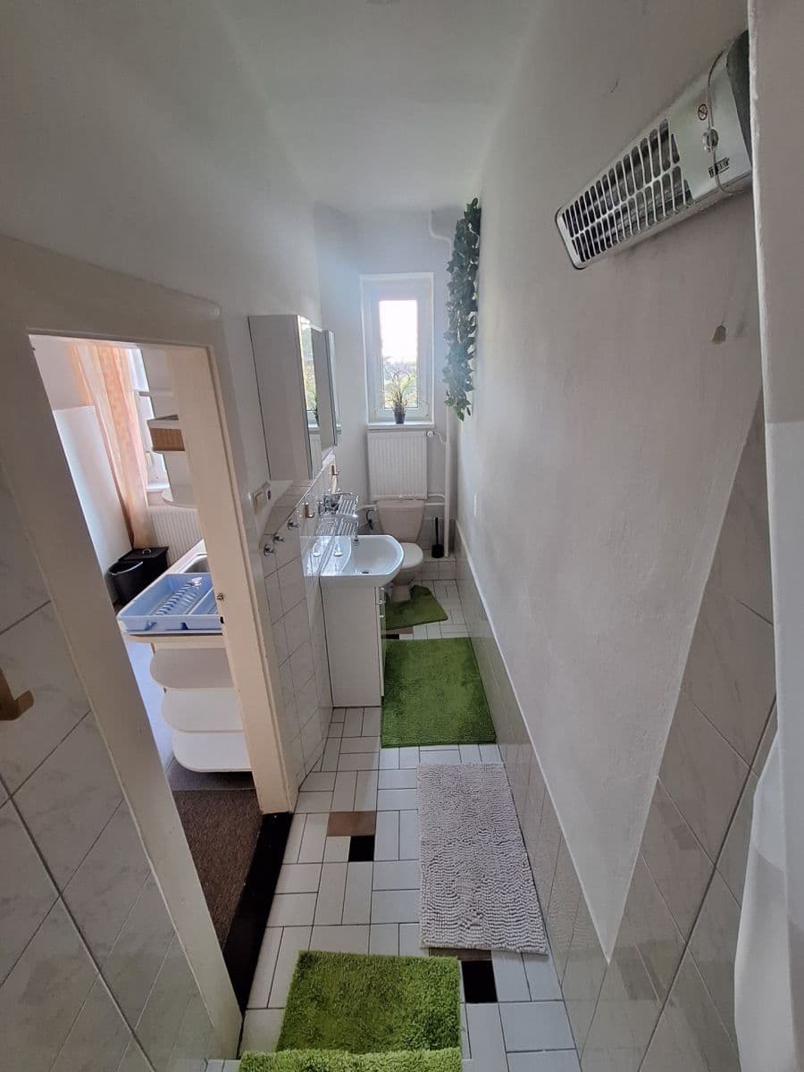 Prenájom bytu 1-izbový 44 m², Edisonova, Praha, Praha Prenájom bytu 1-izbový 44 m², Edisonova, Praha, Praha