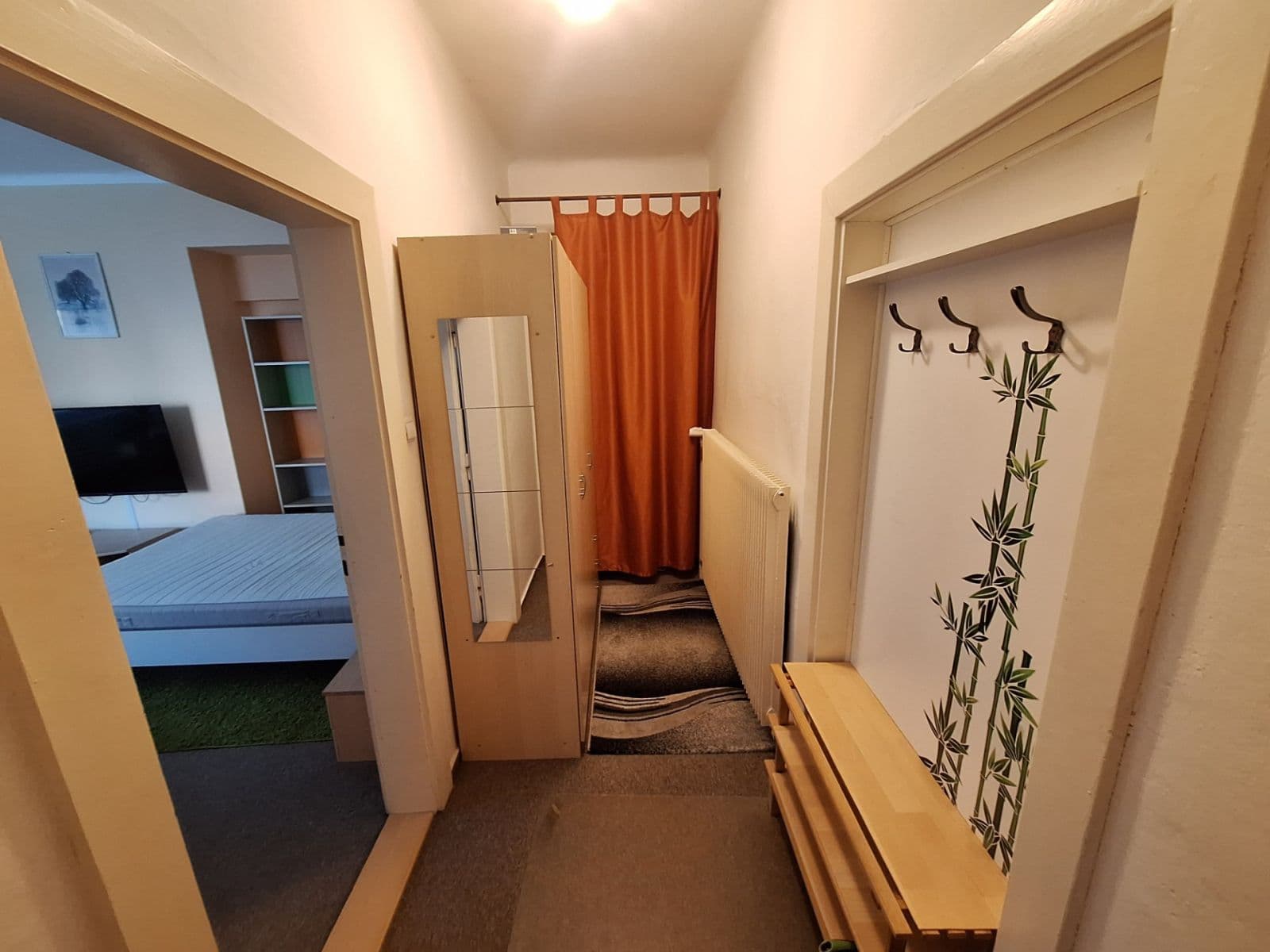 Prenájom bytu 1-izbový 44 m², Edisonova, Praha, Praha Prenájom bytu 1-izbový 44 m², Edisonova, Praha, Praha