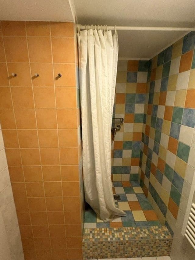Prenájom bytu Garsoniéra 12 m², Vlnitá, Praha, Praha Prenájom bytu Garsoniéra 12 m², Vlnitá, Praha, Praha
