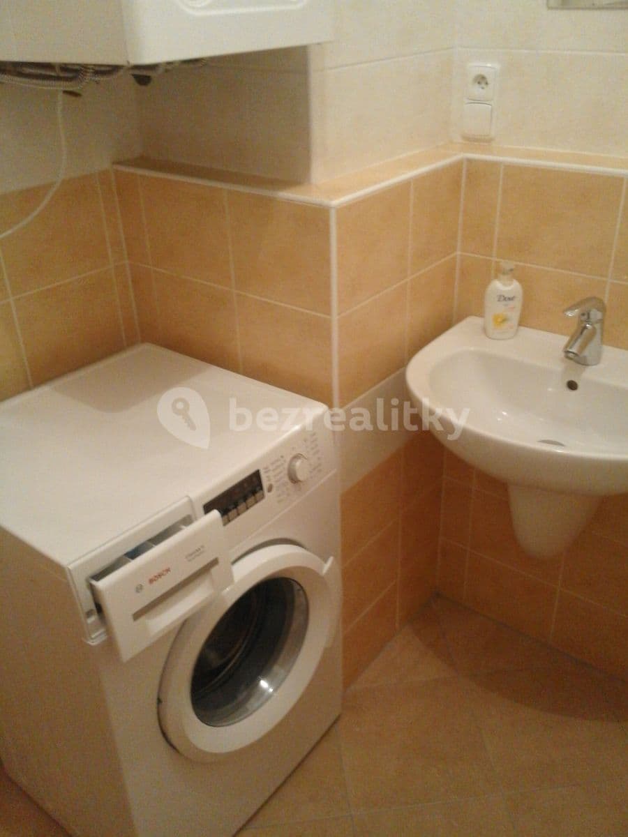 Prenájom bytu 2-izbový 50 m², Metelkova, Kuřim, Jihomoravský kraj Prenájom bytu 2-izbový 50 m², Metelkova, Kuřim, Jihomoravský kraj