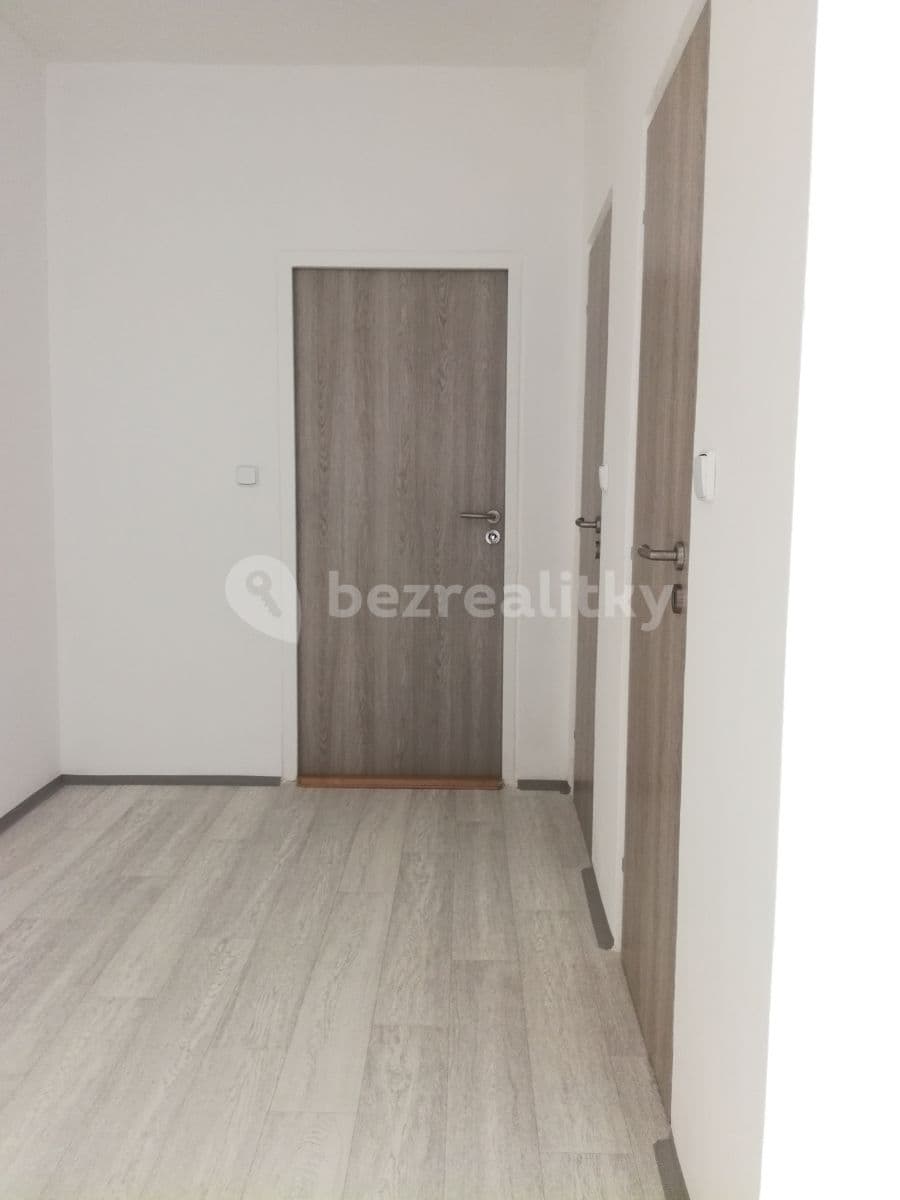 Prenájom bytu 2-izbový 54 m², Cihlářská, Chomutov, Ústecký kraj Prenájom bytu 2-izbový 54 m², Cihlářská, Chomutov, Ústecký kraj