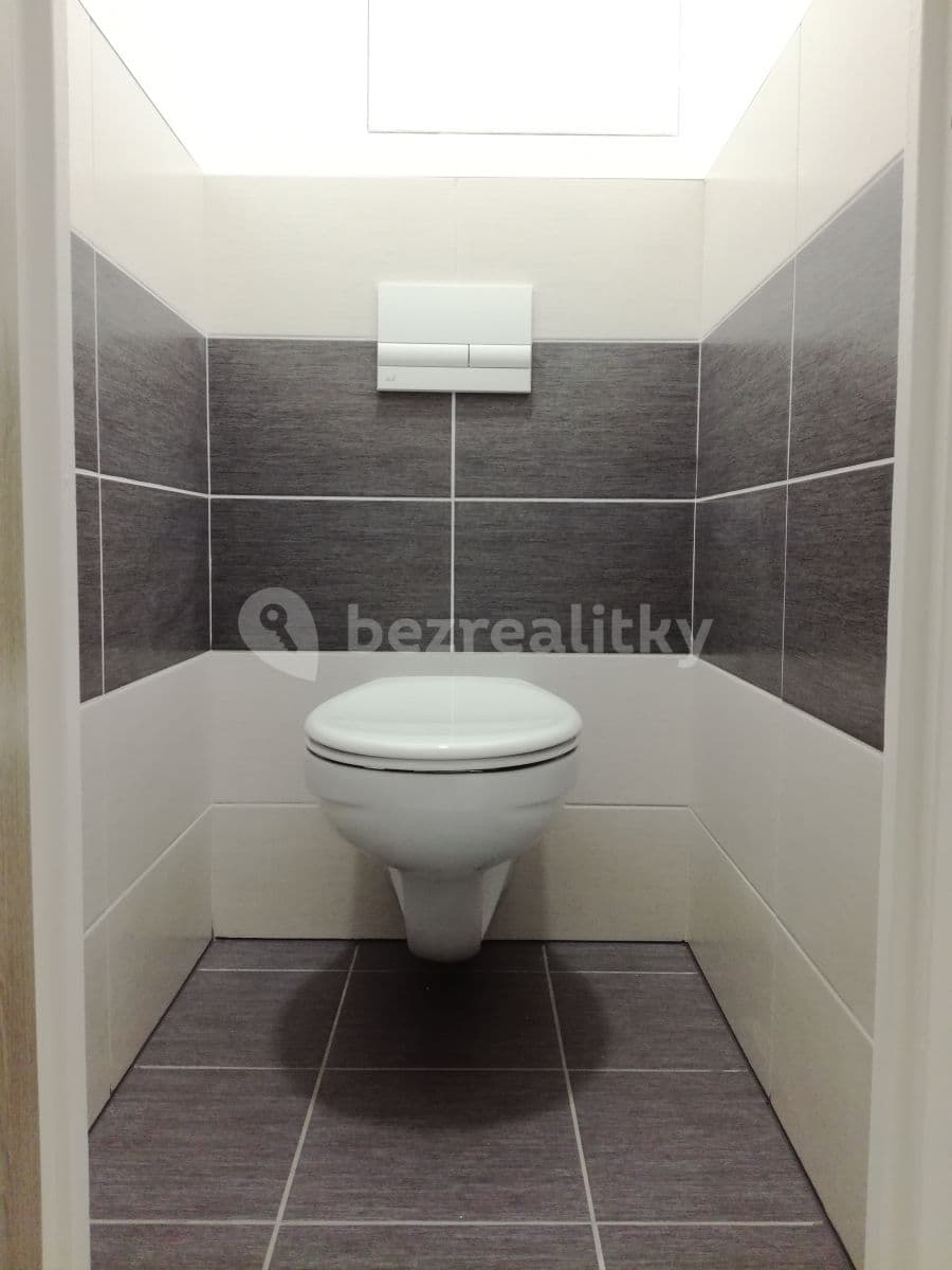 Prenájom bytu 2-izbový 54 m², Cihlářská, Chomutov, Ústecký kraj Prenájom bytu 2-izbový 54 m², Cihlářská, Chomutov, Ústecký kraj