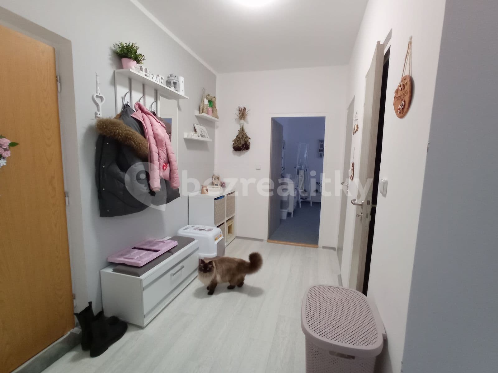 Prenájom bytu 2-izbový 54 m², Cihlářská, Chomutov, Ústecký kraj Prenájom bytu 2-izbový 54 m², Cihlářská, Chomutov, Ústecký kraj