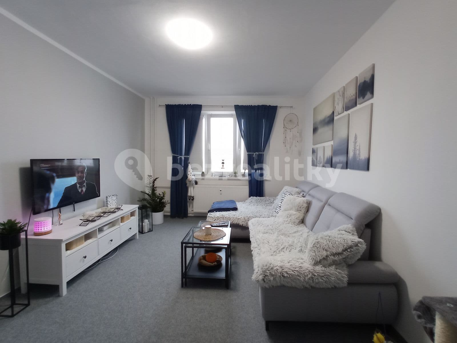 Prenájom bytu 2-izbový 54 m², Cihlářská, Chomutov, Ústecký kraj Prenájom bytu 2-izbový 54 m², Cihlářská, Chomutov, Ústecký kraj