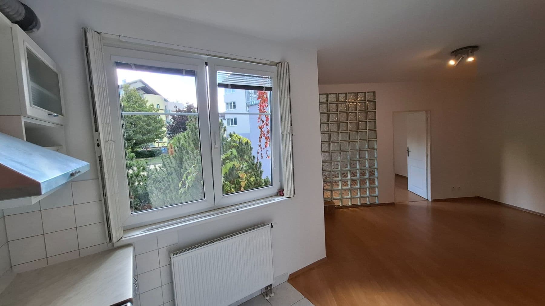 Prenájom bytu 2-izbový 42 m², K Václavce, Praha, Praha Prenájom bytu 2-izbový 42 m², K Václavce, Praha, Praha