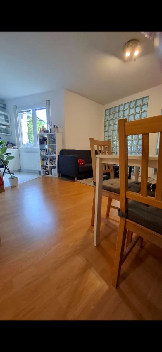 Prenájom bytu 2-izbový 42 m², K Václavce, Praha, Praha Prenájom bytu 2-izbový 42 m², K Václavce, Praha, Praha