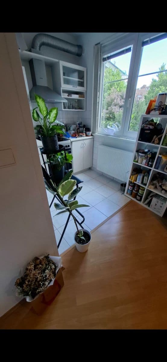 Prenájom bytu 2-izbový 42 m², K Václavce, Praha, Praha Prenájom bytu 2-izbový 42 m², K Václavce, Praha, Praha