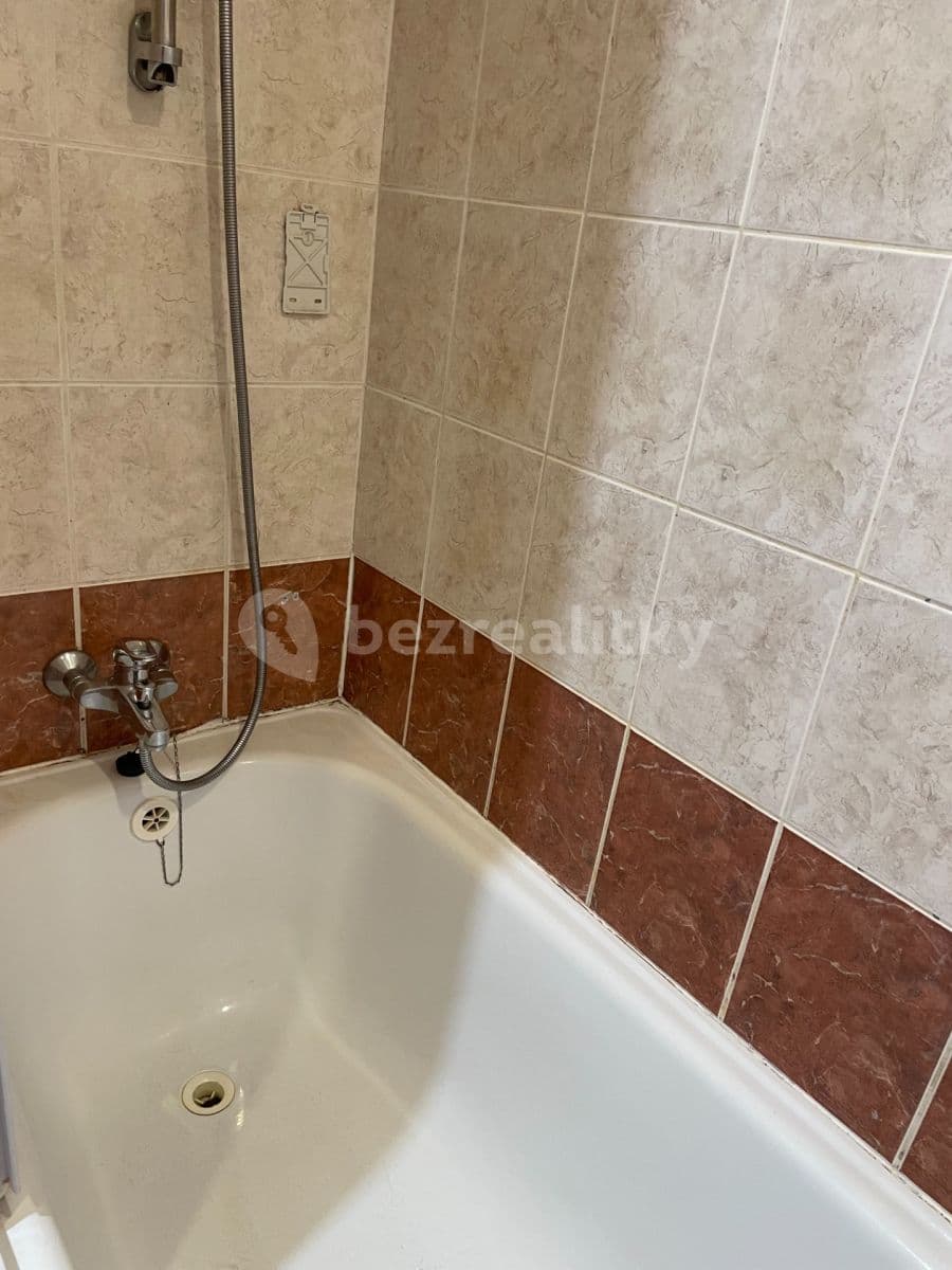 Prenájom bytu 3-izbový 73 m², Na břehu, Praha, Praha Prenájom bytu 3-izbový 73 m², Na břehu, Praha, Praha