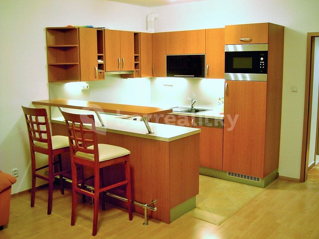 Prenájom bytu 2-izbový 50 m², Kamelova, Praha, Praha Prenájom bytu 2-izbový 50 m², Kamelova, Praha, Praha