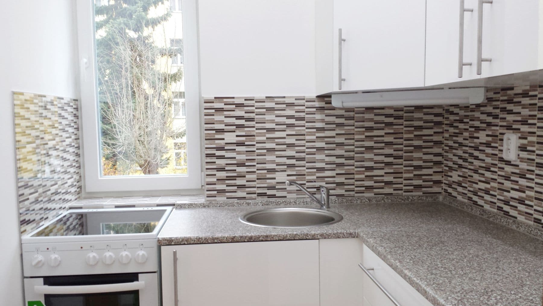 Prenájom bytu 2-izbový 55 m², Zdařilá, Praha, Praha Prenájom bytu 2-izbový 55 m², Zdařilá, Praha, Praha