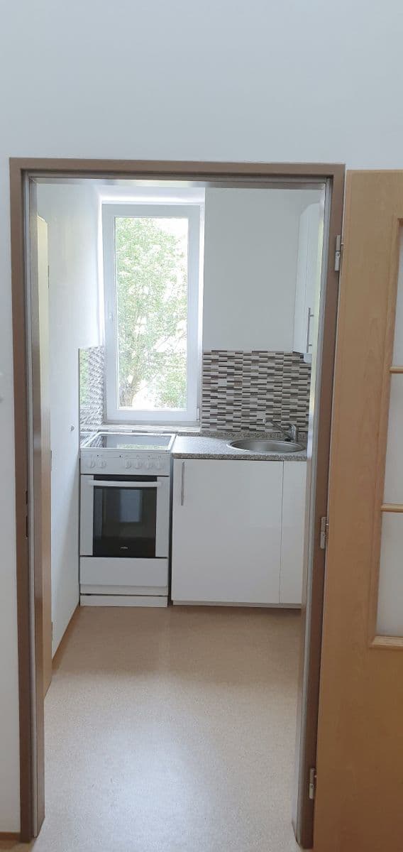 Prenájom bytu 2-izbový 55 m², Zdařilá, Praha, Praha Prenájom bytu 2-izbový 55 m², Zdařilá, Praha, Praha