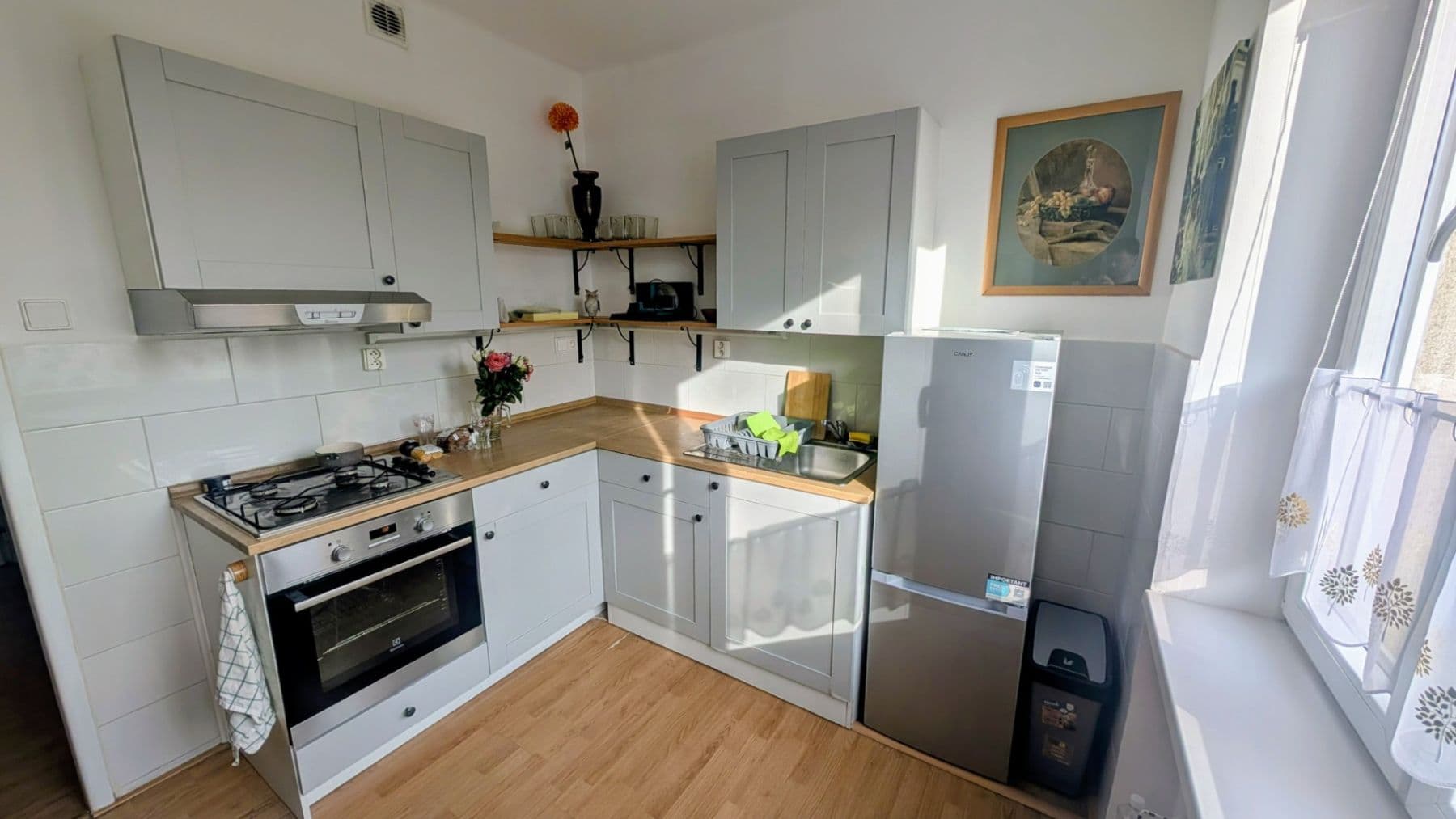 Prenájom bytu 2-izbový 60 m², Saratovská, Praha, Praha Prenájom bytu 2-izbový 60 m², Saratovská, Praha, Praha