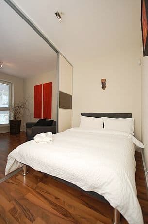Prenájom bytu 1-izbový 32 m², Plzeňská 1270, Praha, Praha Prenájom bytu 1-izbový 32 m², Plzeňská 1270, Praha, Praha