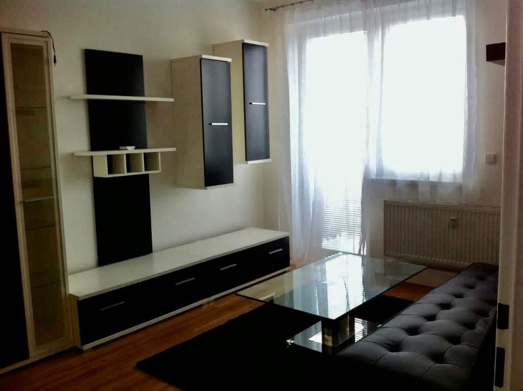 Prenájom bytu 2-izbový 41 m², Novobohdalecká, Praha, Praha Prenájom bytu 2-izbový 41 m², Novobohdalecká, Praha, Praha