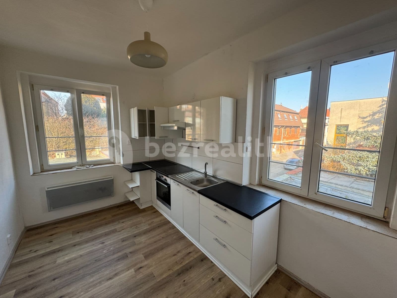 Prenájom bytu 2-izbový 52 m², Na Farkáně Ⅲ, Praha, Praha Prenájom bytu 2-izbový 52 m², Na Farkáně Ⅲ, Praha, Praha