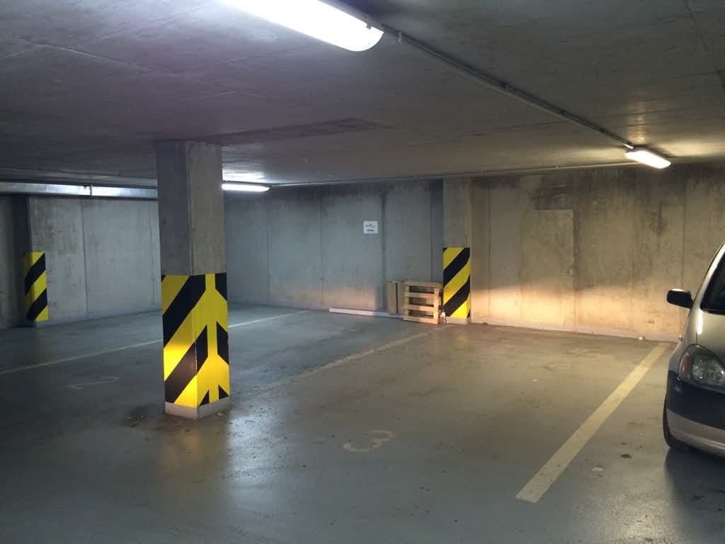 Prenájom garáže 16 m², Štítného, Praha, Praha Prenájom garáže 16 m², Štítného, Praha, Praha