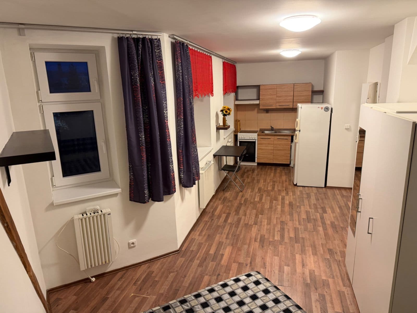 Prenájom bytu Garsoniéra 24 m², Tišnovská, Brno, Jihomoravský kraj Prenájom bytu Garsoniéra 24 m², Tišnovská, Brno, Jihomoravský kraj