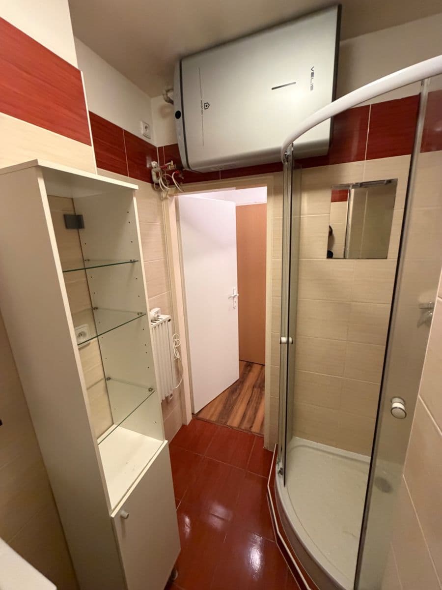 Prenájom bytu Garsoniéra 24 m², Tišnovská, Brno, Jihomoravský kraj Prenájom bytu Garsoniéra 24 m², Tišnovská, Brno, Jihomoravský kraj