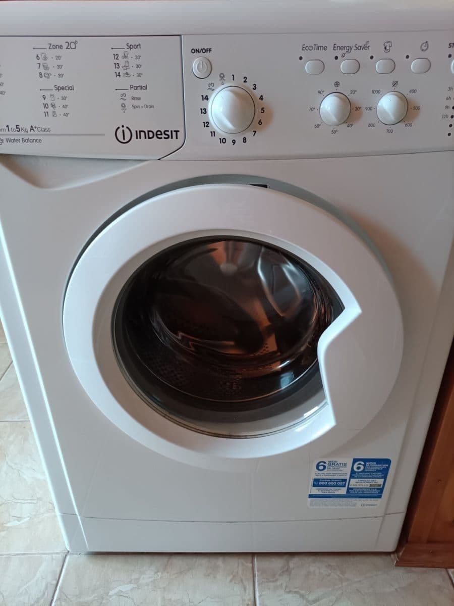 Prenájom bytu 1-izbový 32 m², Seifertova, Ústí nad Labem, Ústecký kraj Prenájom bytu 1-izbový 32 m², Seifertova, Ústí nad Labem, Ústecký kraj