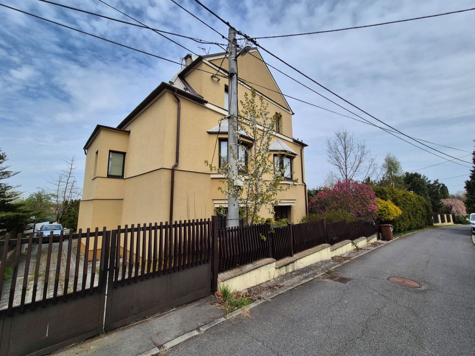 Prenájom bytu 2-izbový 40 m², Podvojná, Ostrava, Moravskoslezský kraj Prenájom bytu 2-izbový 40 m², Podvojná, Ostrava, Moravskoslezský kraj