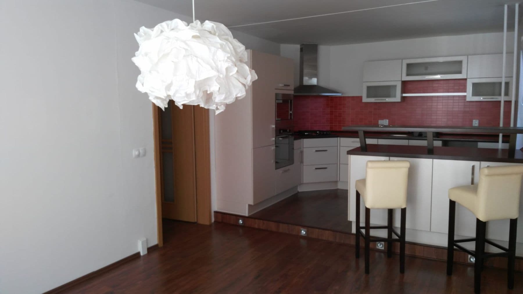 Prenájom bytu 3-izbový 64 m², Poljanovova, Praha, Praha Prenájom bytu 3-izbový 64 m², Poljanovova, Praha, Praha
