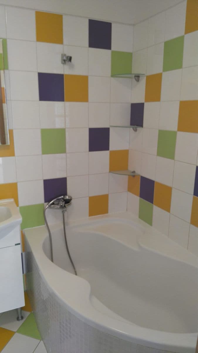 Prenájom bytu 3-izbový 64 m², Poljanovova, Praha, Praha Prenájom bytu 3-izbový 64 m², Poljanovova, Praha, Praha