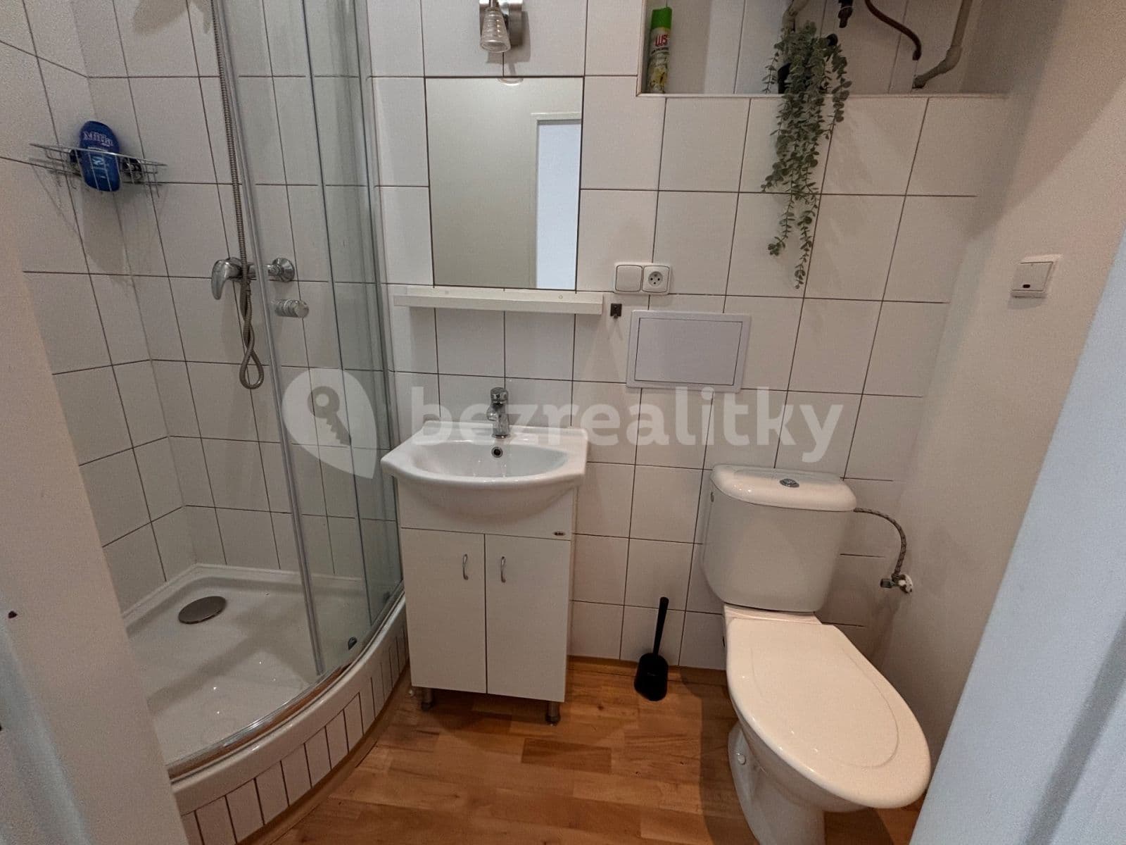 Prenájom bytu Garsoniéra 23 m², V Nových Vokovicích, Praha, Praha Prenájom bytu Garsoniéra 23 m², V Nových Vokovicích, Praha, Praha
