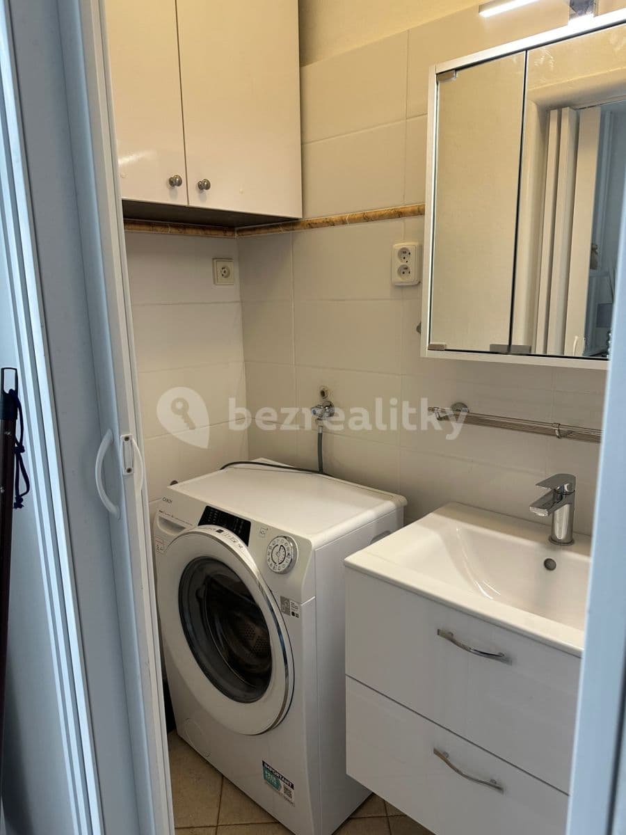 Prenájom bytu Garsoniéra 22 m², Zelenečská, Praha, Praha Prenájom bytu Garsoniéra 22 m², Zelenečská, Praha, Praha