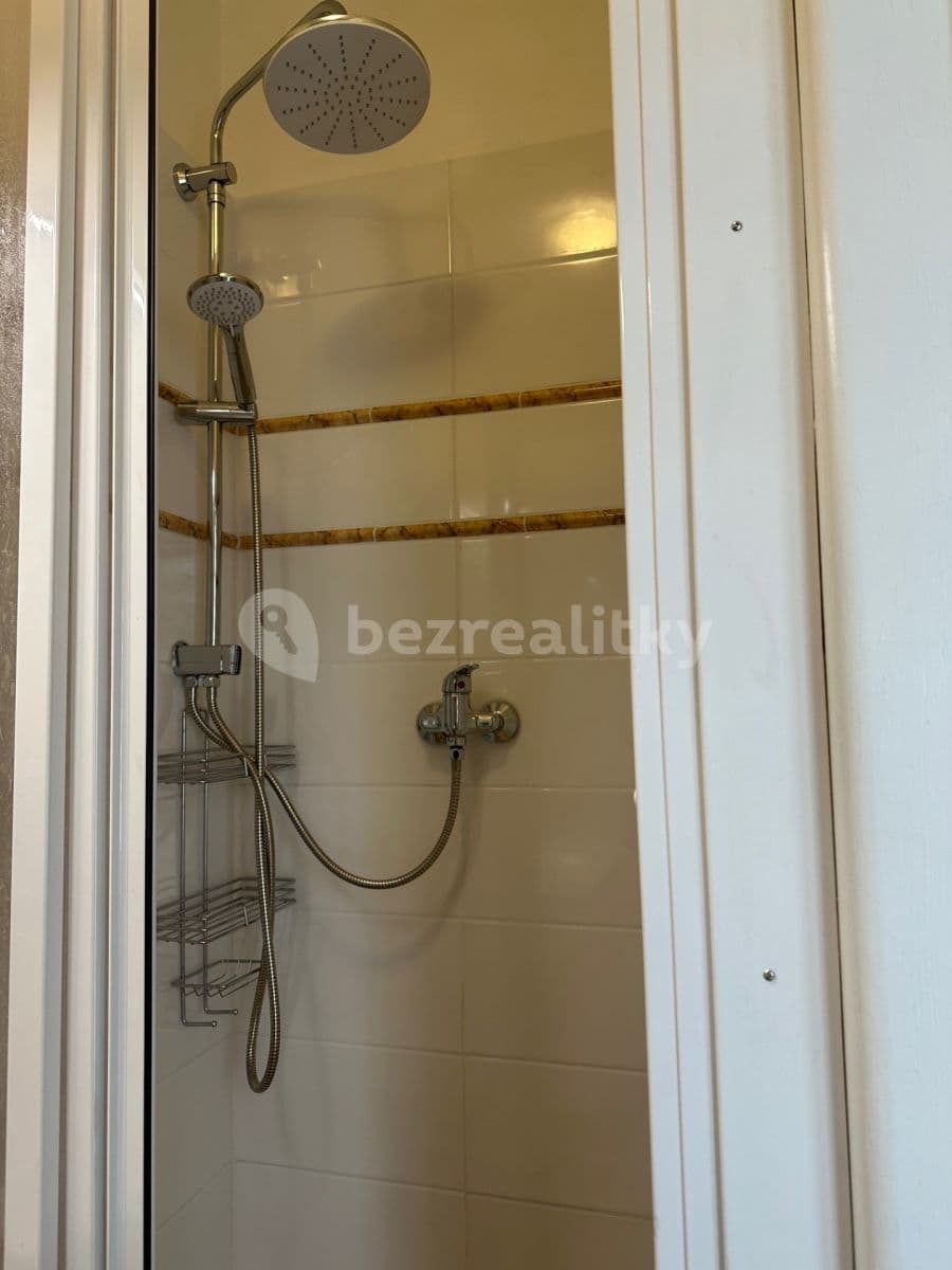 Prenájom bytu Garsoniéra 22 m², Zelenečská, Praha, Praha Prenájom bytu Garsoniéra 22 m², Zelenečská, Praha, Praha