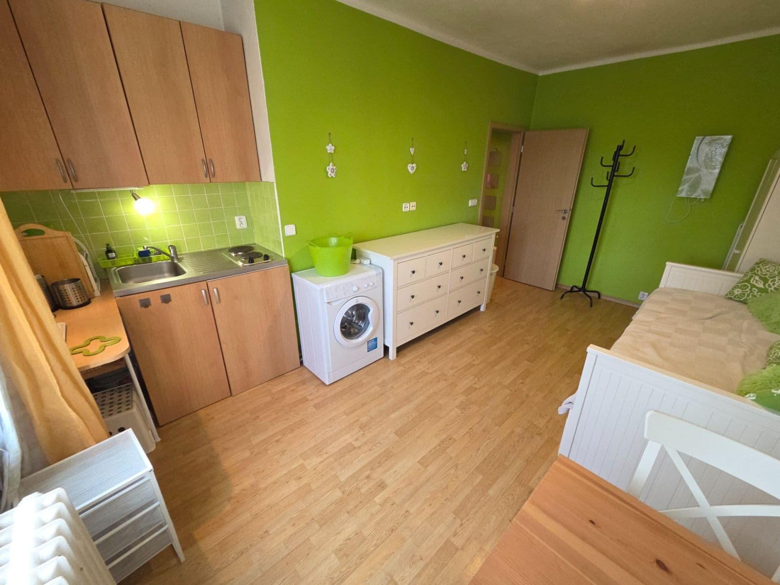 Prenájom bytu Garsoniéra 21 m², Dvouletky, Praha, Praha Prenájom bytu Garsoniéra 21 m², Dvouletky, Praha, Praha